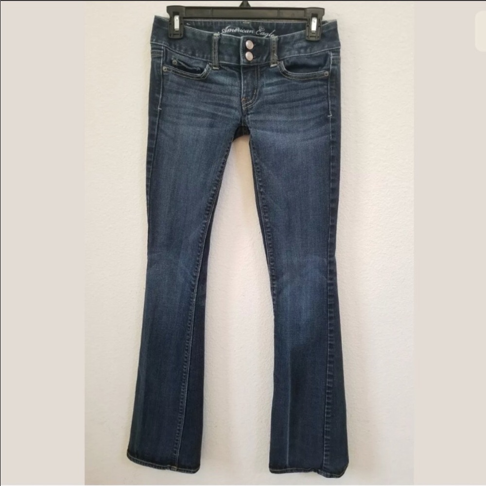 American Eagle Artist Flare 00